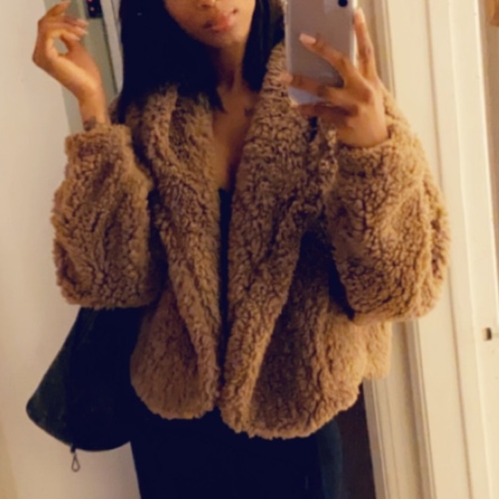 CLEAR OUT!! TEDDY SWEATER w HOOD. WARM+FASHIONABLE